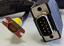 https://upload.wikimedia.org/wikipedia/commons/thumb/d/da/Micro-D_and_Mini-D_connectors.jpg/220px-Micro-D_and_Mini-D_connectors.jpg